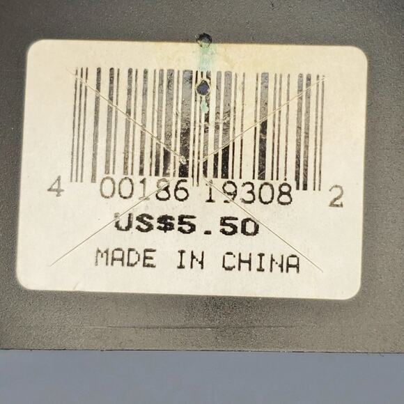 Disney Designs Vintage Goofy Enamel Pin - Picture 7 of 12